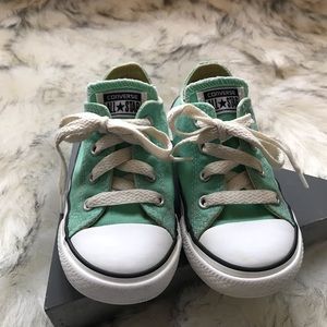 Converse All Stars. Girls size 8 (toddler)